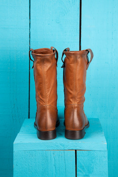 Benheart Agnese 5555 women’s cuoio leather boots, rear view.