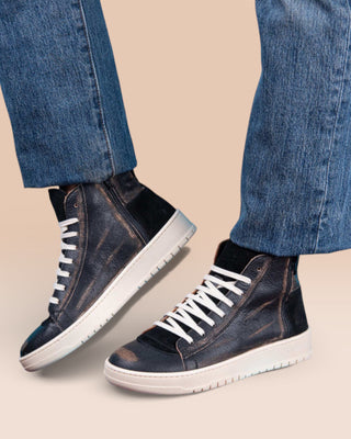 Benheart Bonetti 8473 Unisex Black Beige Leather High-Top Sneakers Worn by a Male Model.