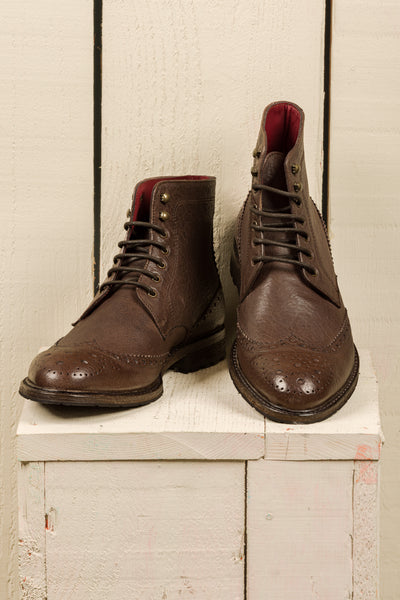Front angled and top view of Benheart Daniel men’s brown leather lace-up brogue ankle boots with wingtip design