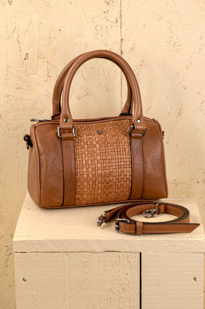 Benheart Dom Intrecciata tan leather bag, handcrafted in Florence, woven design with detachable shoulder strap, front view.