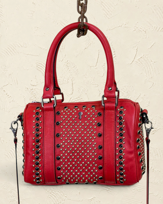 Borsa bowler rossa Benheart | Made in Italy, Made with Heart in morbida pelle di agnello con borchie decorative