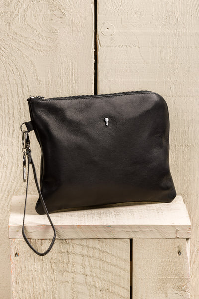 Benheart Gigi black leather pouch, handmade in Italy, angled front view.