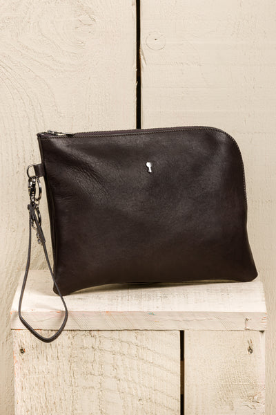 Benheart Gigi dark brown testa di moro leather pouch, handmade in Italy, angled front view.