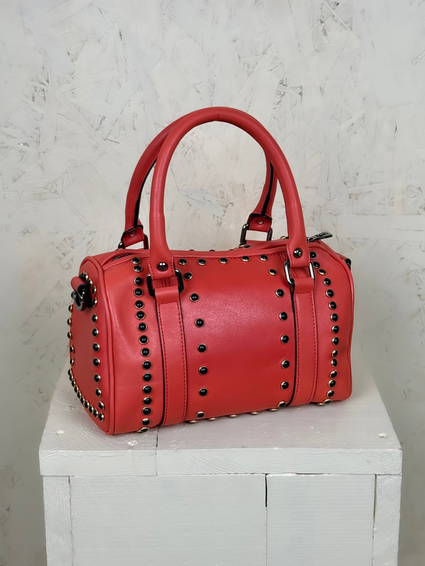 DOM BORCHIATA ROSSO - Bauletto Borchiato