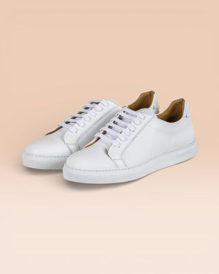 Benheart Leclerc men’s white leather low-top sneakers, front angled view.