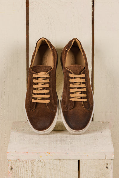 Benheart Leclerc men’s brown suede leather low-top sneakers, top view.