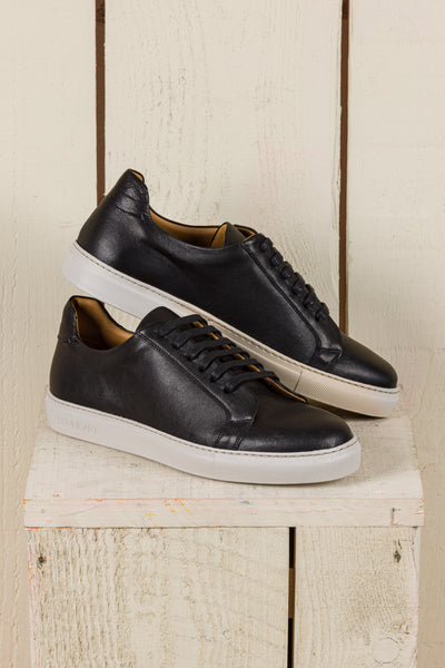 Benheart Leclerc men’s black leather low-top sneakers, side angled view.