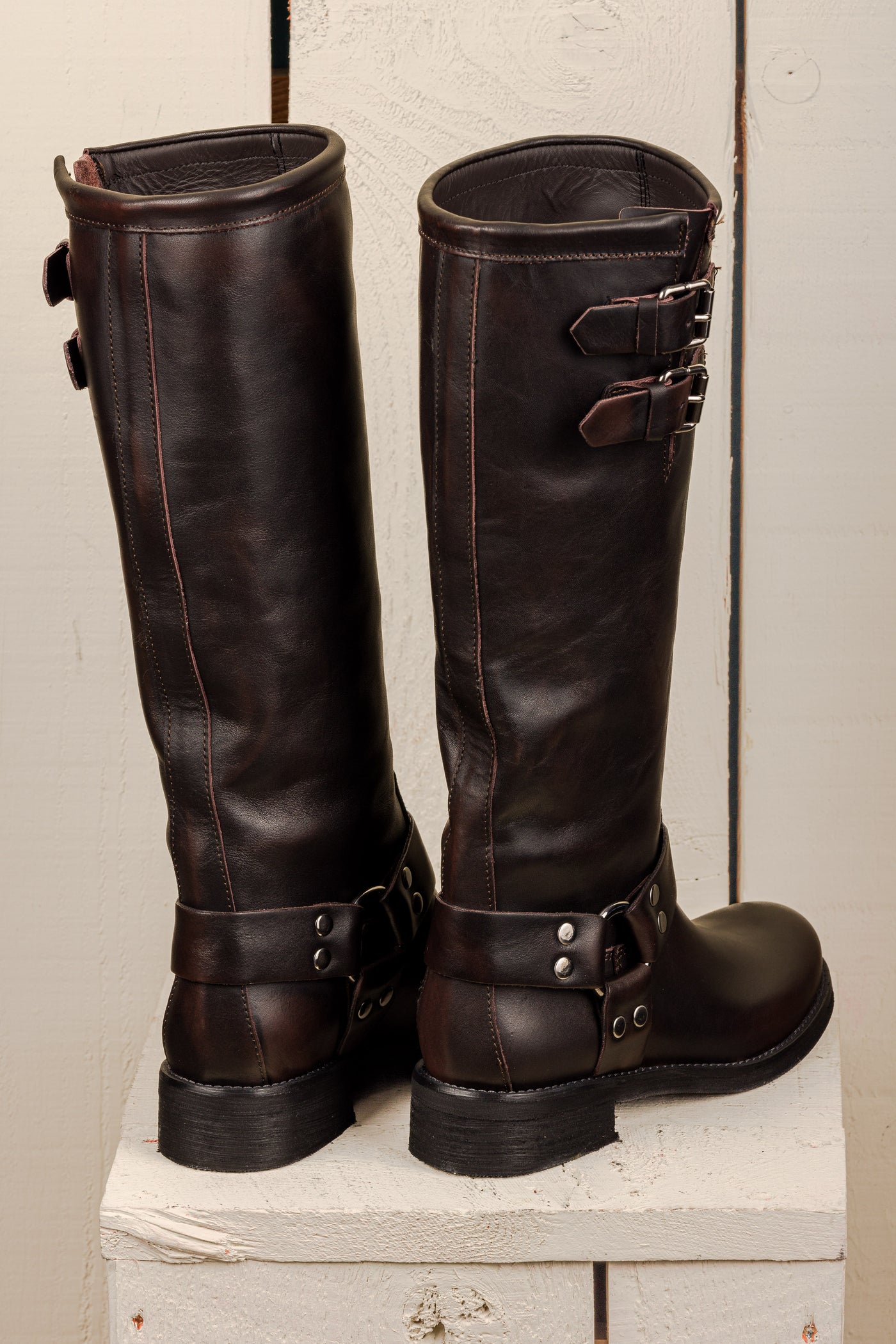 Benheart Maria 994 women's testa di moro leather boots with buckles and harness strap, rear view.