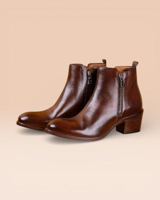 Benheart Miranda 5258 women’s brandy leather ankle boots with side zip, front angled view.