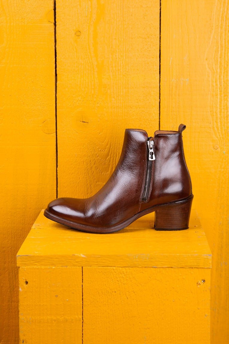 Benheart Miranda 5258 women’s brandy leather ankle boots with side zip, side view.