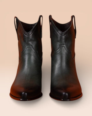 Benheart Natali 5151 Texan low-cut boots in dark green, front view.