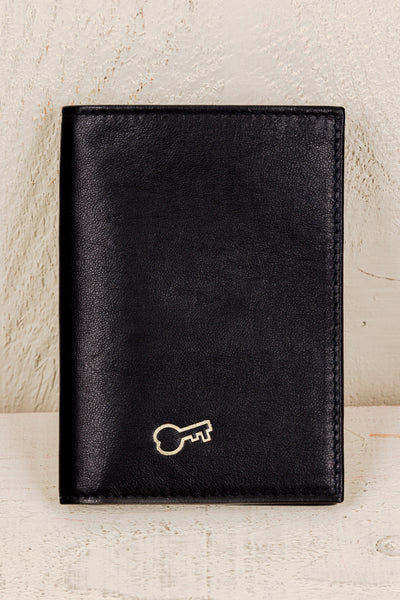 New York leather wallet by Benheart in black.