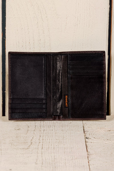 Open dark brown testa di moro New York wallet by Benheart, made in Italy from genuine leather.