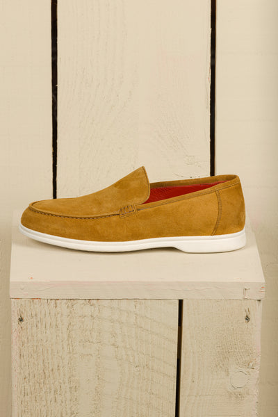 Benheart Nule men’s mahogany suede apron loafers with rubber sole, sideview.