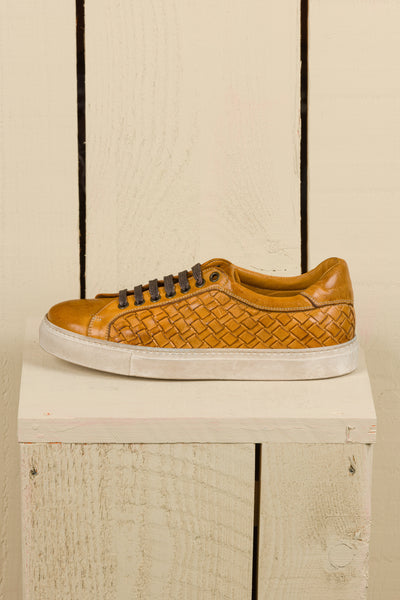 Side view of Oliviero 6201 men's mahogany woven leather low top sneakers.