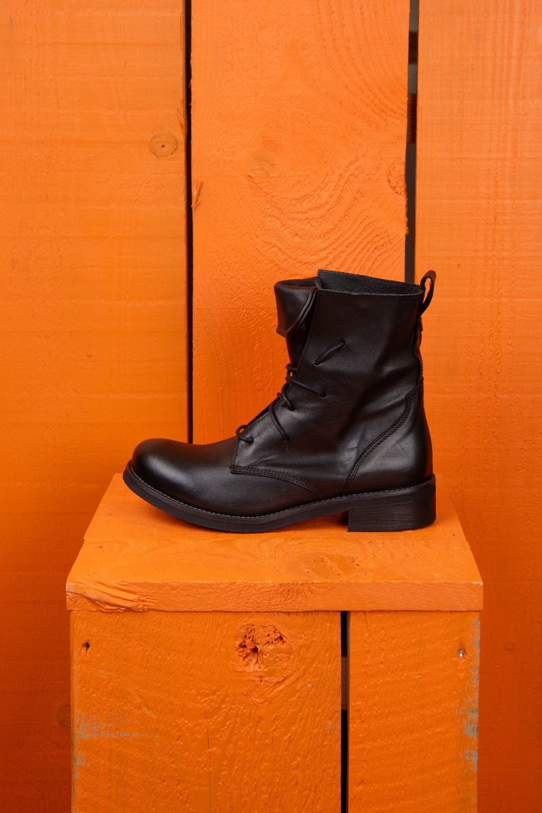 Benheart Phantom lace-up boots in black leather, front angled view.
