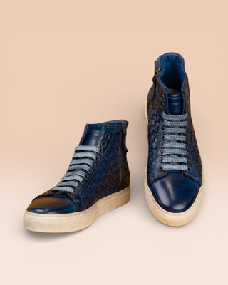 Front angled and top view of the Raimondo 8393 indigo woven leather sneakers by Benheart.