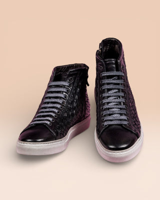 Front angled and top view of the Raimondo 8393 black woven leather sneakers by Benheart.