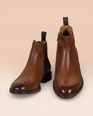 Front angled and top view of Suso men’s cuoio leather Chelsea boots by Benheart.