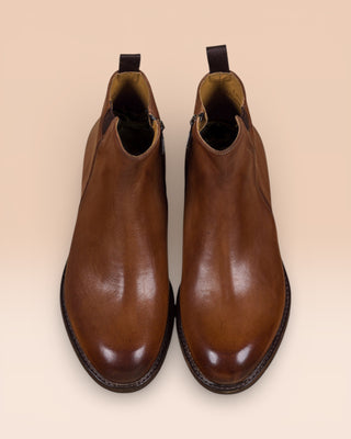 Top view of Suso men’s cuoio leather ankle boots, handcrafted in Italy by Benheart.