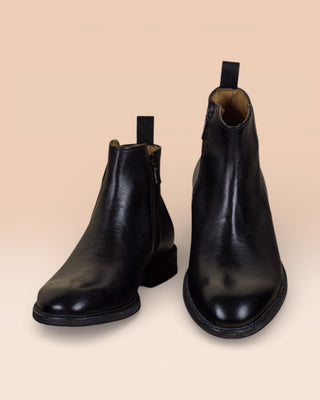 Front angled and top view of Suso men’s black leather Chelsea boots by Benheart.