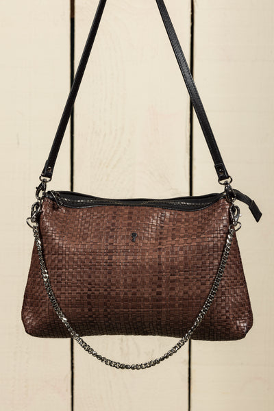 Front view of the Benheart Violet Intrecciata handwoven leather bag in brown, featuring a woven pattern, chain and leather shoulder strap, zipper closure.