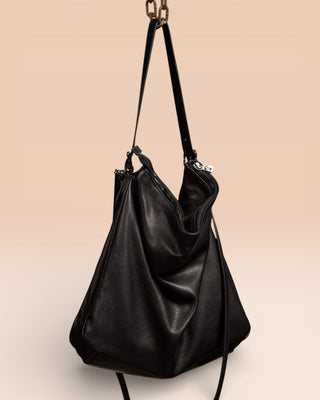 Benheart Venice Logo black leather bag, rear view.