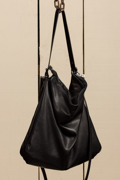 Benheart Venice Logo black leather bag, rear view.