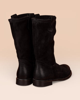 Benheart Agnese 5555 women’s black suede leather boots, rear angled view.