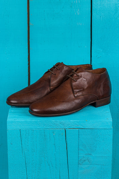 Benheart Amato 5999 men's lace-up leather Derby shoes in brown color, front angled view.