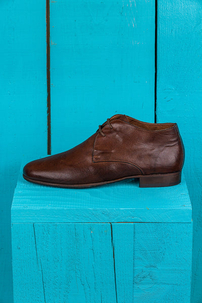 Benheart Amato 5999 men's lace-up leather Derby shoes in marrone brown color, side view.