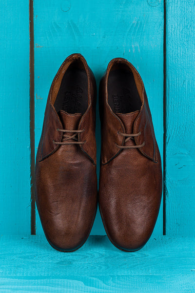 Benheart Amato 5999 men's lace-up leather Derby shoes in brown color, top view.