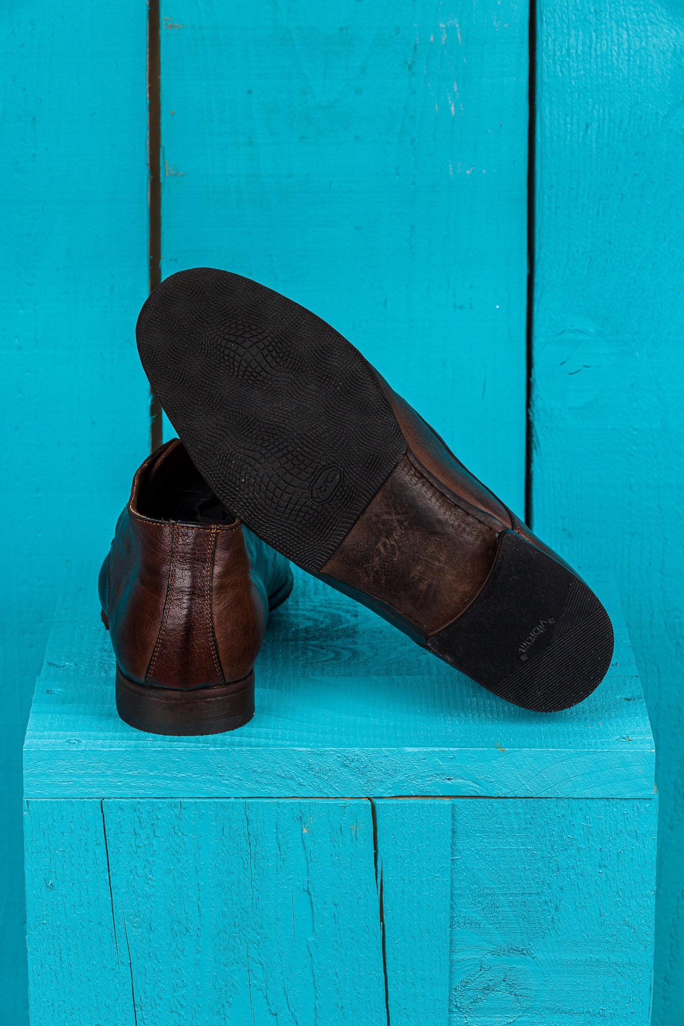 Benheart Amato 5999 men's leather Derby shoes in brown, rear view showing Vibram sole.