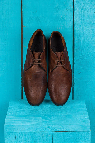 Benheart Amato 5999 men's lace-up leather Derby shoes in brown color, top view.