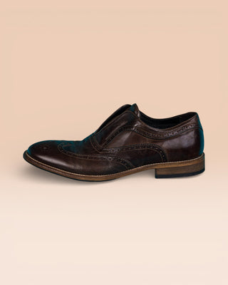 Side view of Benheart Colombo 7543 men’s tobacco leather brogue shoes.