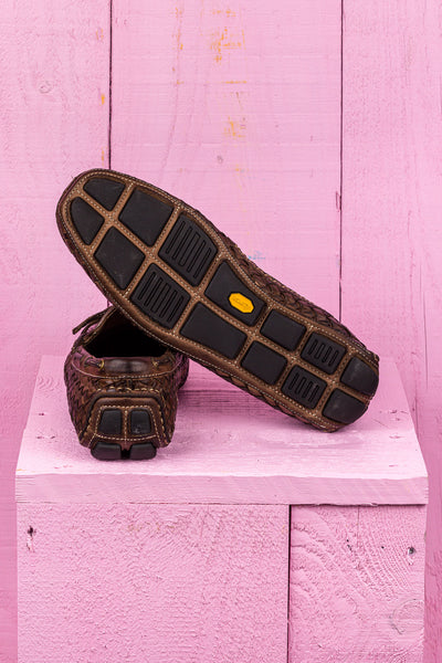Rear view of Benheart Innocenti E951 woven moor leather driving moccasins, one showing the heel and the other the Vibram rubber sole.