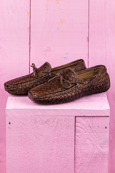 Front angled view of Benheart Innocenti E951 woven moor leather driving moccasins.