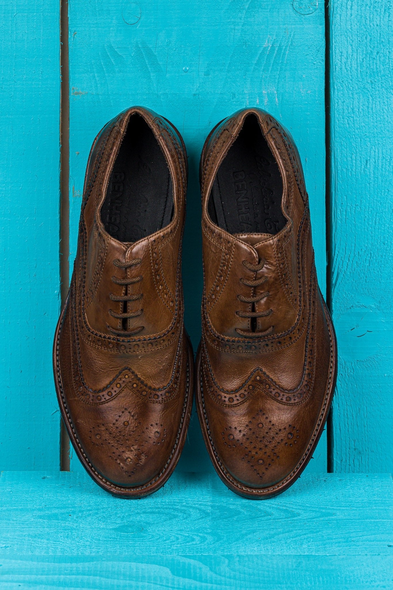 Benheart Morelli 7319 men’s leather derby brogue shoes in moor color, top view.