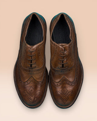 Top view of Benheart Morelli 7319 men’s leather derby brogue shoes in moor color.