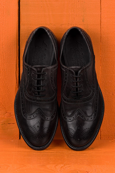 Benheart Morelli 7319 men’s leather derby brogue shoes in pietra fumo stone grey color, top view.