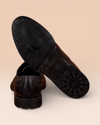 Benheart Morelli 7319 men’s leather derby brogue shoes in pietra fumo stone grey color, rear view with Vibram rubber sole detail