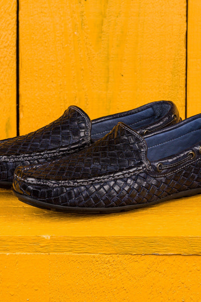 Benheart Paci A748 blue woven leather driving moccasins, close up view.