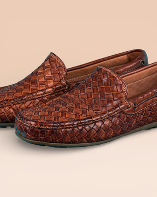 Benheart Paci A748 cocker woven leather driving moccasins, close up view.