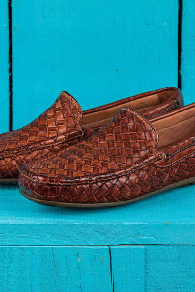 Benheart Paci A748 cocker woven leather driving moccasins, close up view.