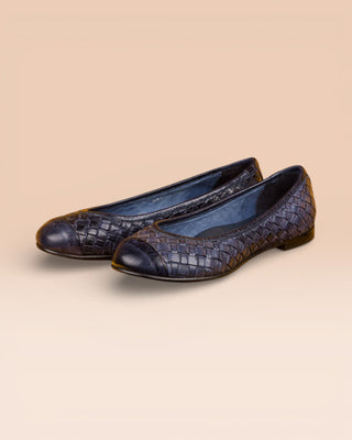 Front angled view of Benheart Pagnini B971 woven leather ballet flats in blue.
