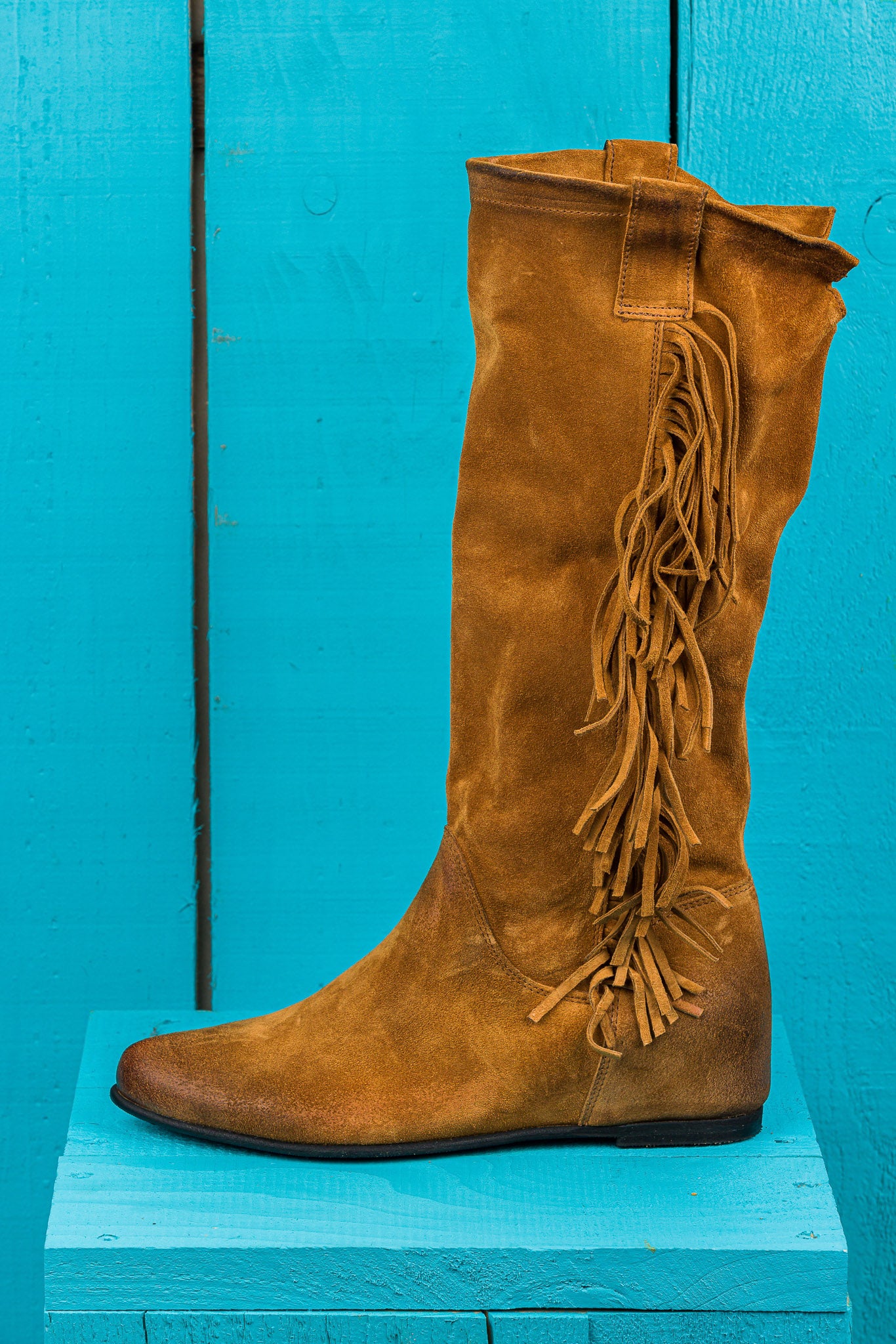 Benheart Vanni ST1722 women’s suede fringe boot in Cerro, side view