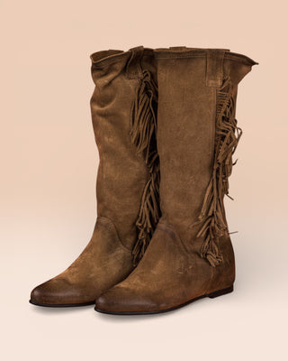 Benheart Vanni ST1722 women’s suede fringe boots in taupe, front angled view.
